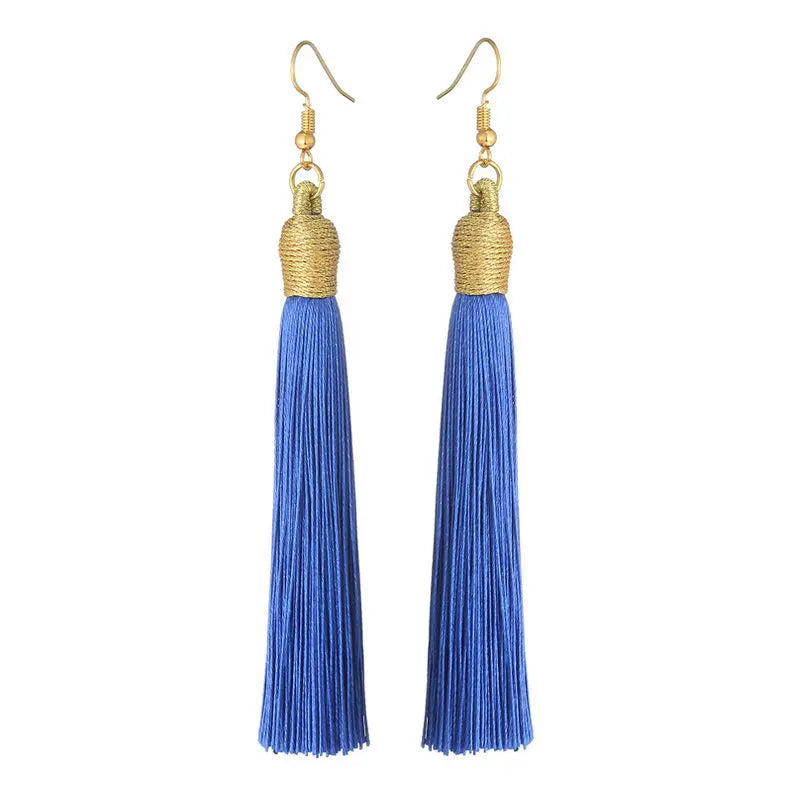 Aura Boho-Chic: Orecchini a Cascata con Frange Silk