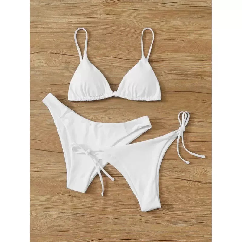 "Summer Ready: Sexy 3-Piece Push-Up Bikinis!"