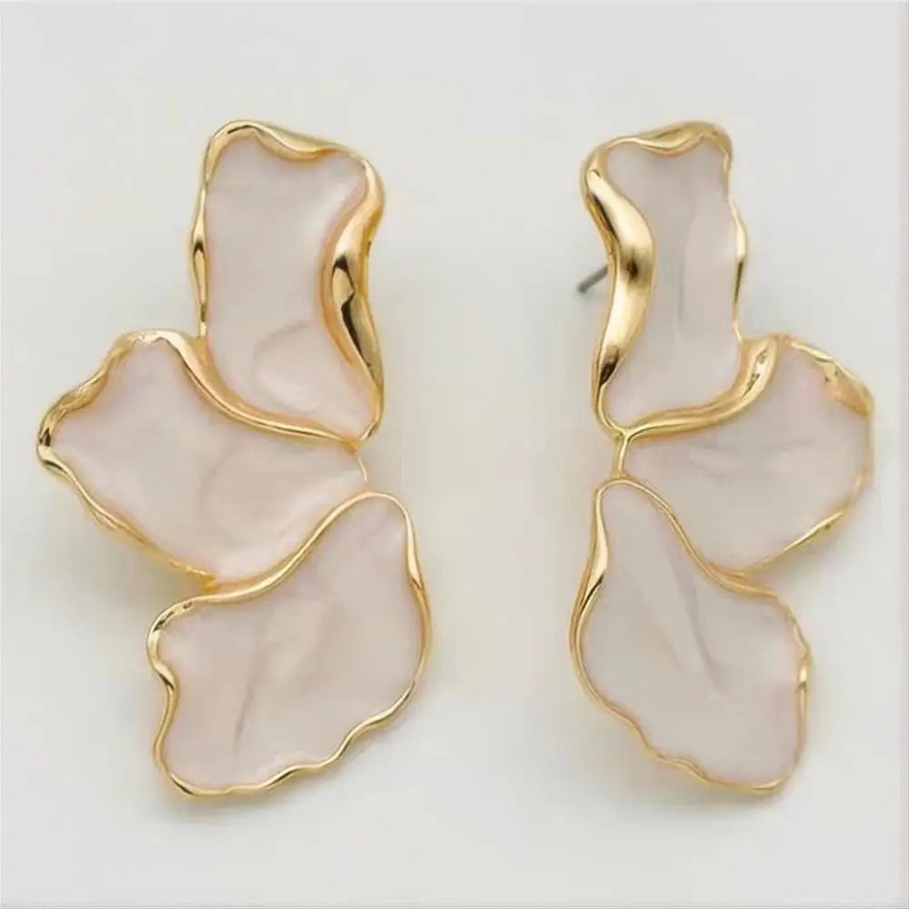 LUCE Arch-Drop: Minimalismo Metallo Puro
