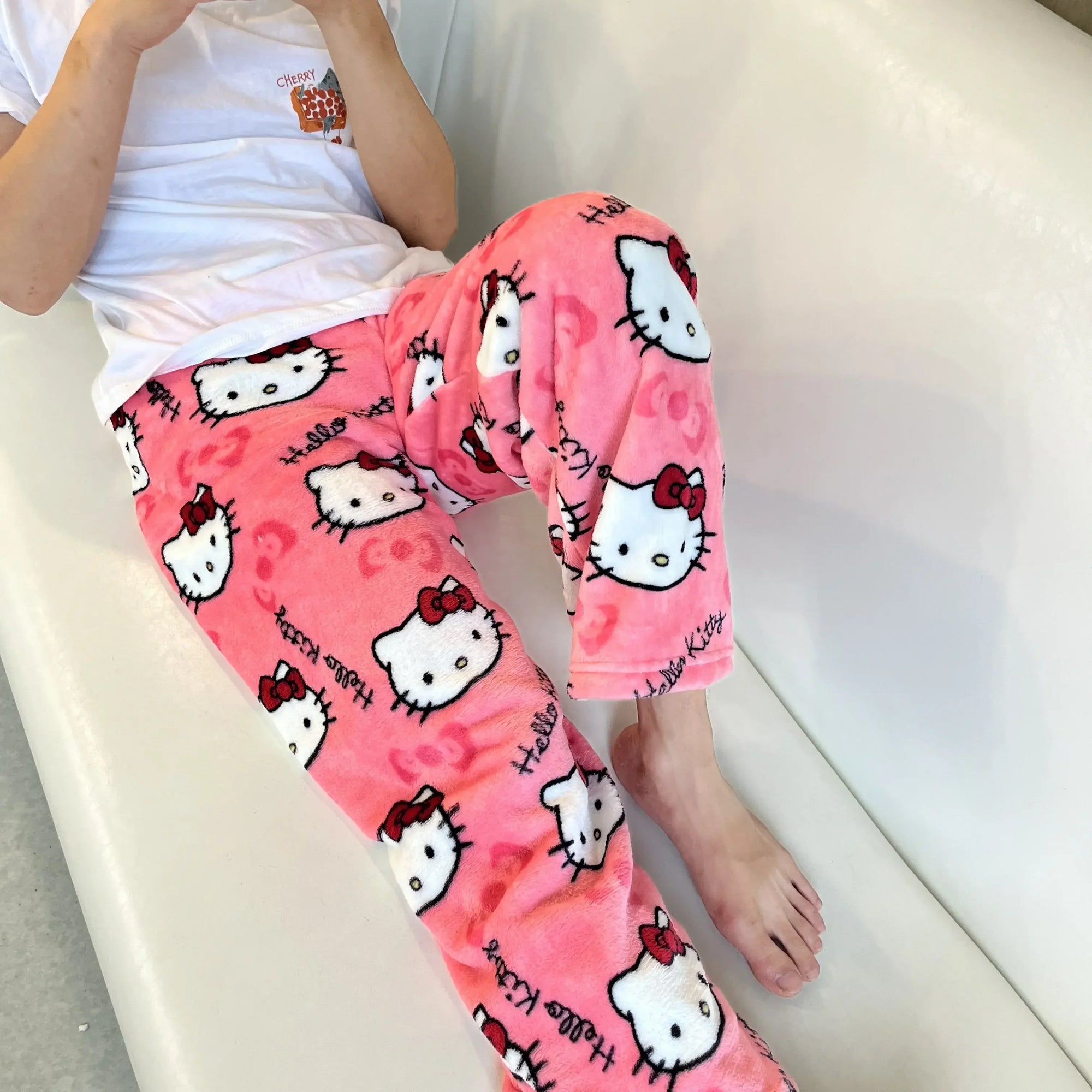 NEW! Hello Kitty Winter Lounge Pants – Cute, Cozy & Limited Edition