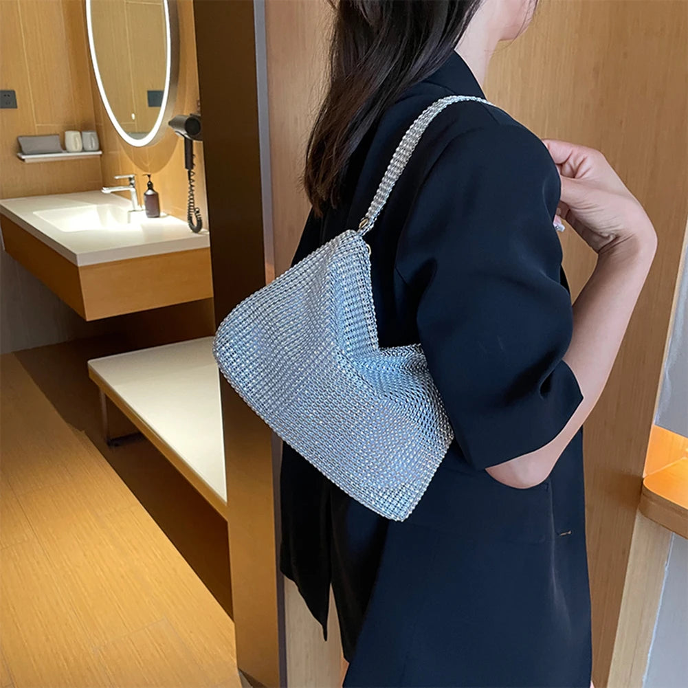 Diamante Bag: Luce Pura in Movimento
